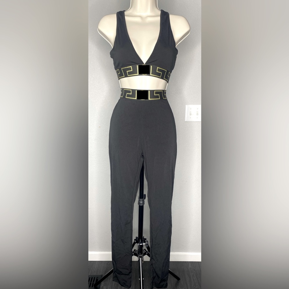 Two piece set geo print